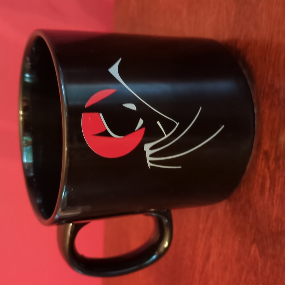 Vintage Batman Mug - Picture 2 of 5